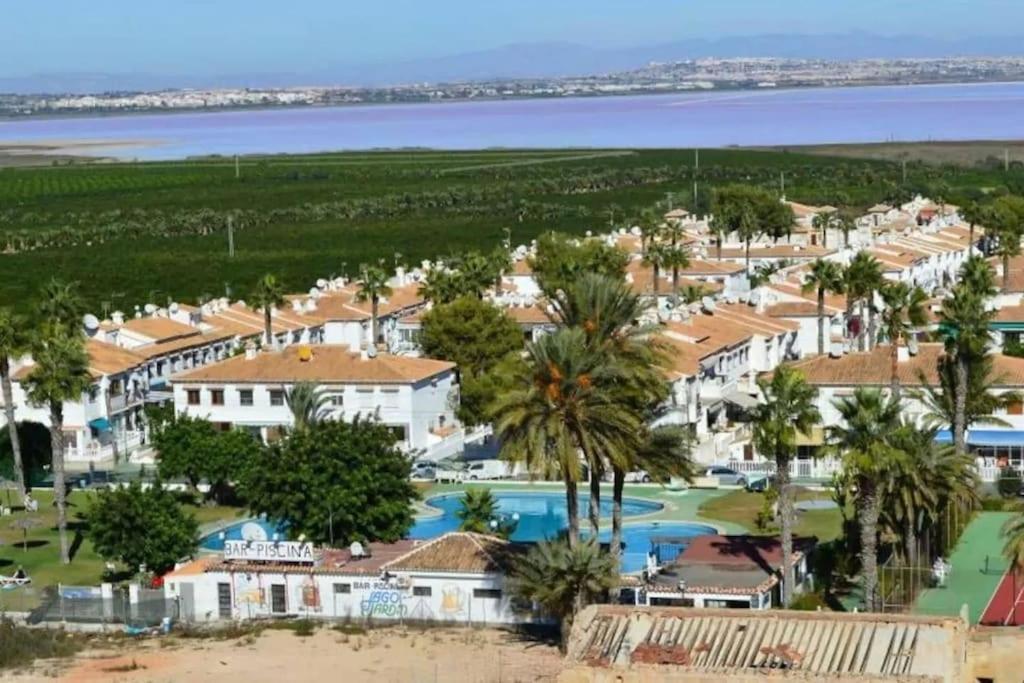 Bungalow En Los Balcones Planta Baja Manzana 5 Numero 18 Alicante Exterior foto